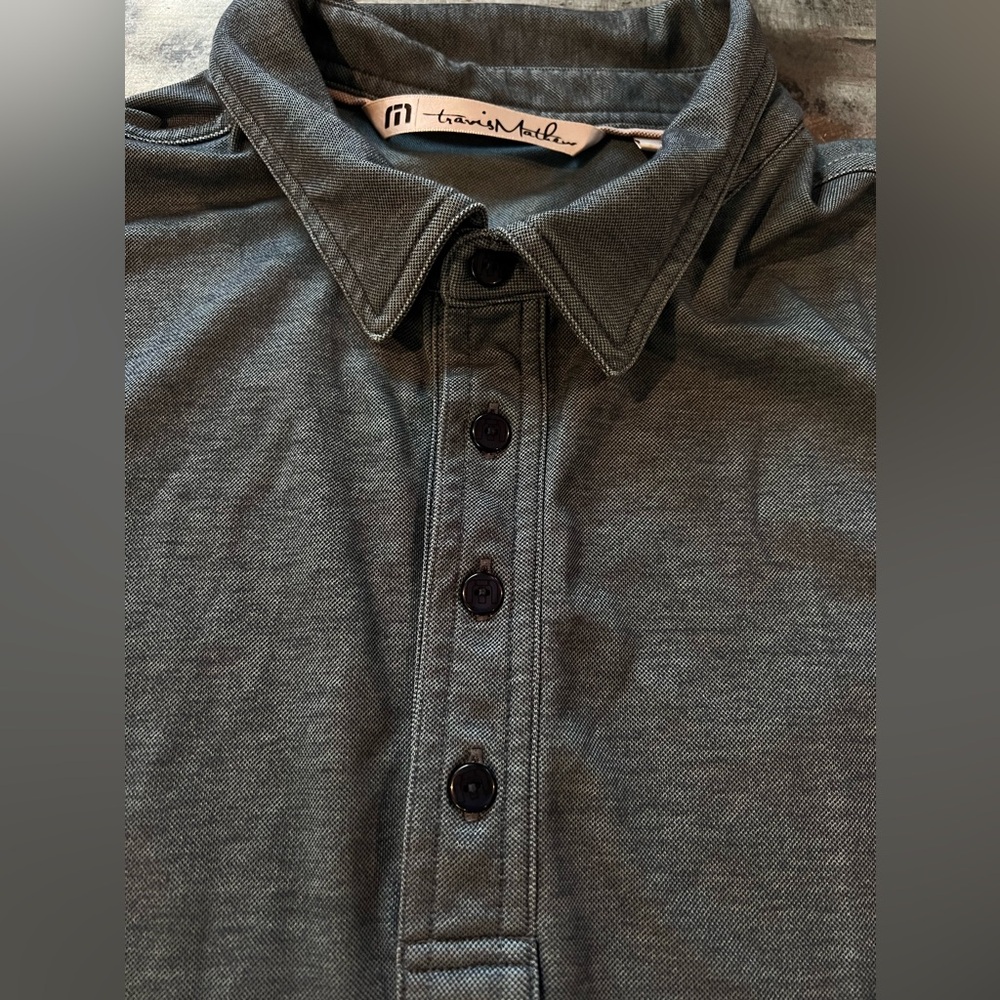 Travis Mathew Polo Large - Picture 5 of 5